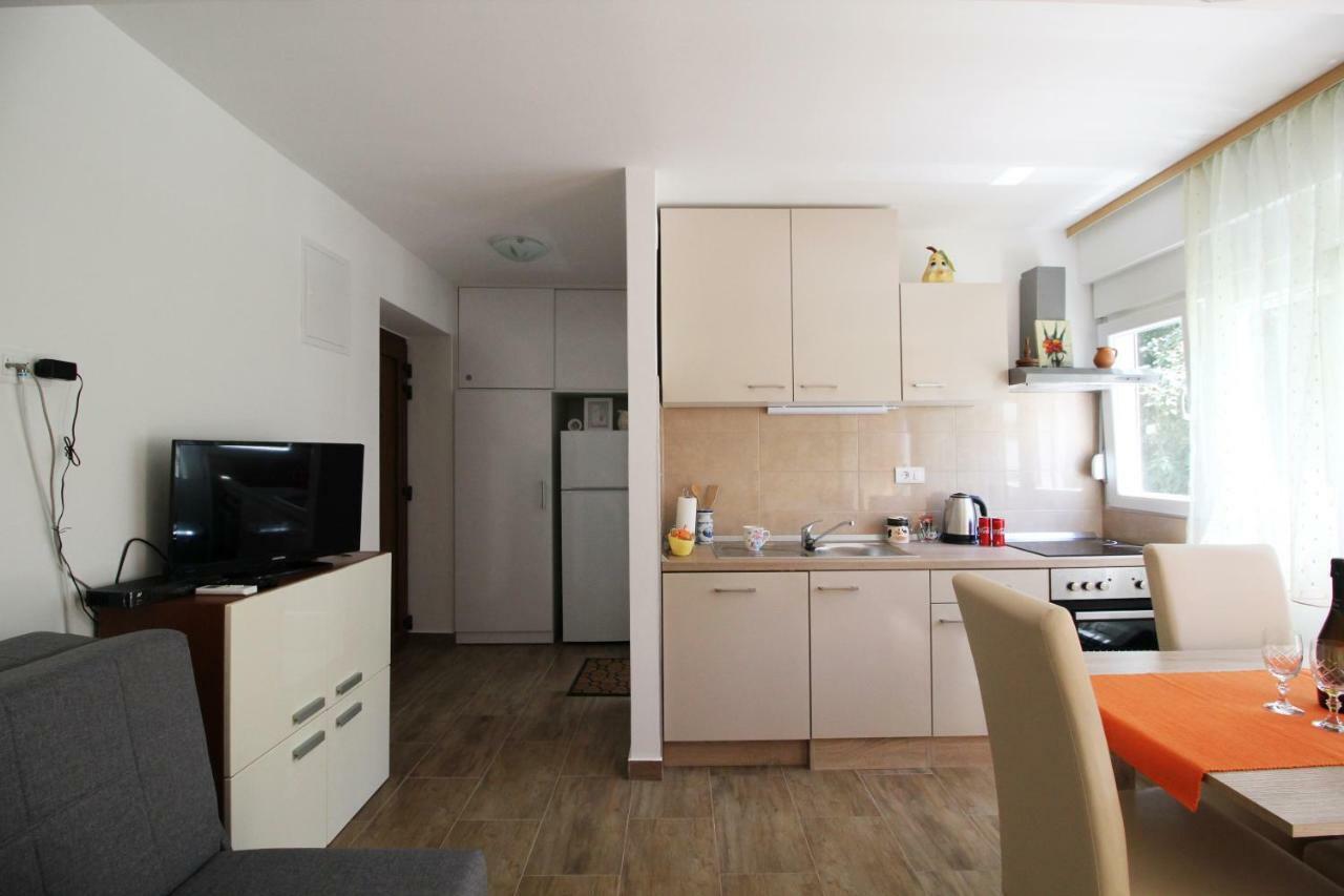 Apartment Totko Spalato Esterno foto