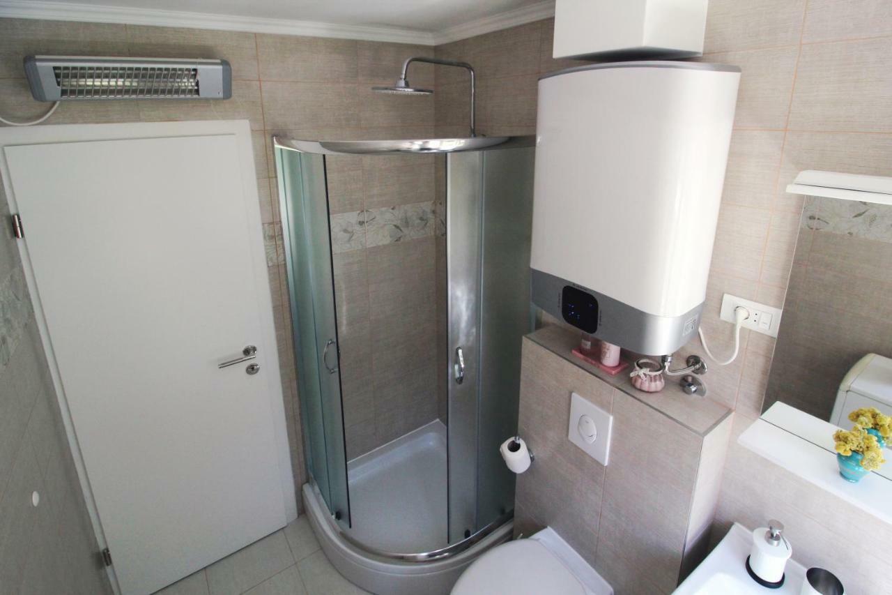 Apartment Totko Spalato Esterno foto